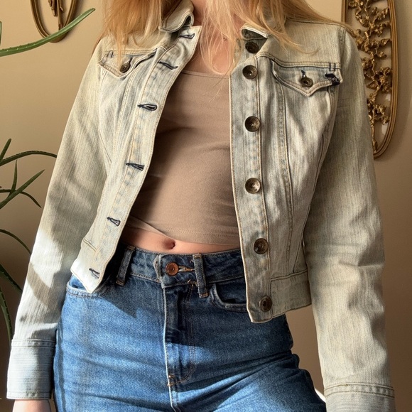 DKNY Light Blue Cropped Jean Jacket - Picture 9 of 10